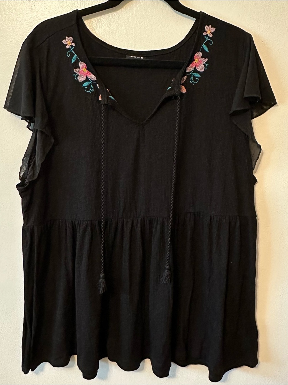 Torrid Waffle Knit Sheer Cap Sleeve Embroidered Blouse 3